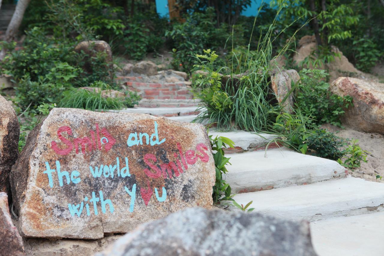 Life'S A Beach Backpacker Hostel Quy Nhon Exterior photo